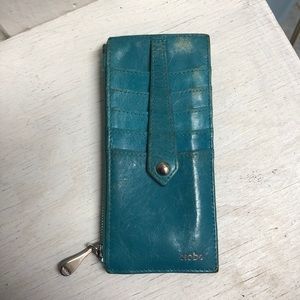 HOBO Linn Credit Card Slim Zip Wallet Leather